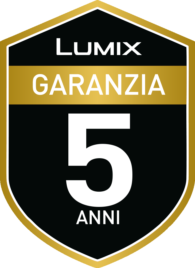Kit con Corpo Macchina Mirrorless Full-Frame LUMIX S1RM2 e Obiettivo LUMIX S 24-105 mm