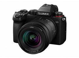 LUMIX S DC-S5KE-K - Spiegellose Vollformatkamera, Kit aus S5 Body + LUMIX S-R2060 Ojektiv - 20-60mm / F3.5 – 5.6, 24.2 MP CMOS-Sensor, Active IS, C4K/4K video, schwarz