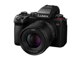 LUMIX S5II + 50mm F1.8
