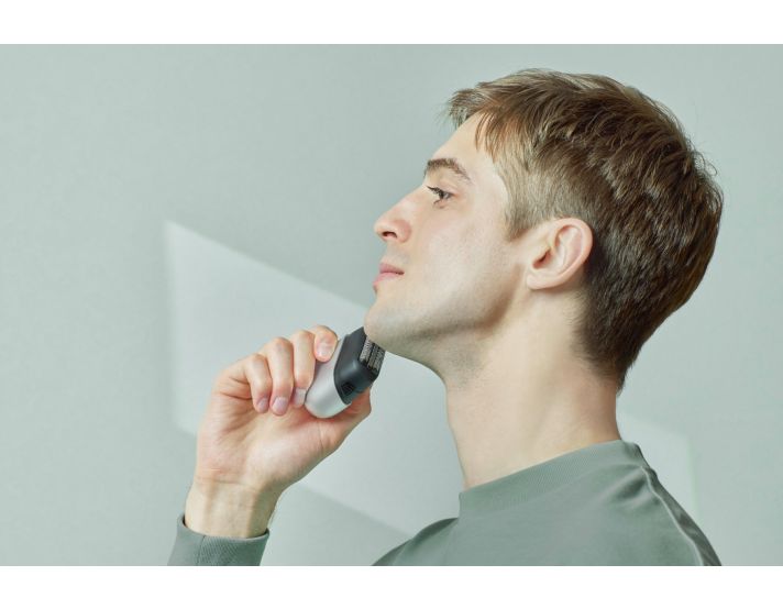 Rasoir électrique Portable Pour Homme – Mini Rasoir Rechargeable USB Avec écran LCD Pour Les Voyages, La Maison Et La Voiture – Rasage Sans Effort En Déplacement (argent